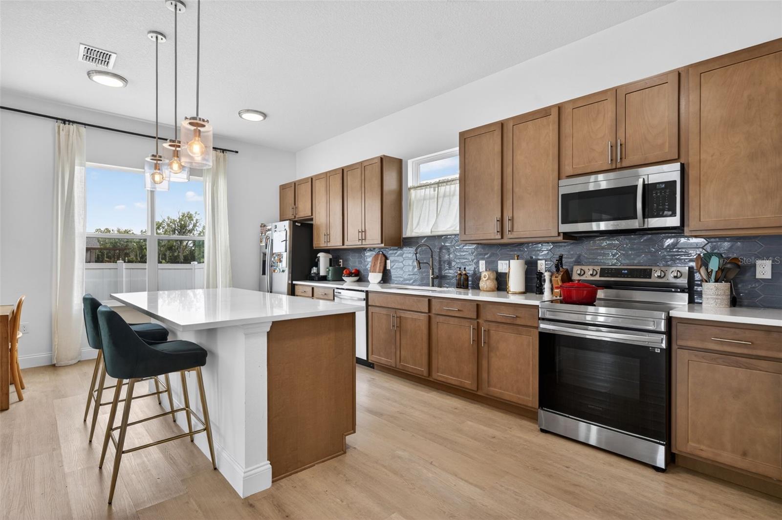 BLUE DIAMOND - Residential