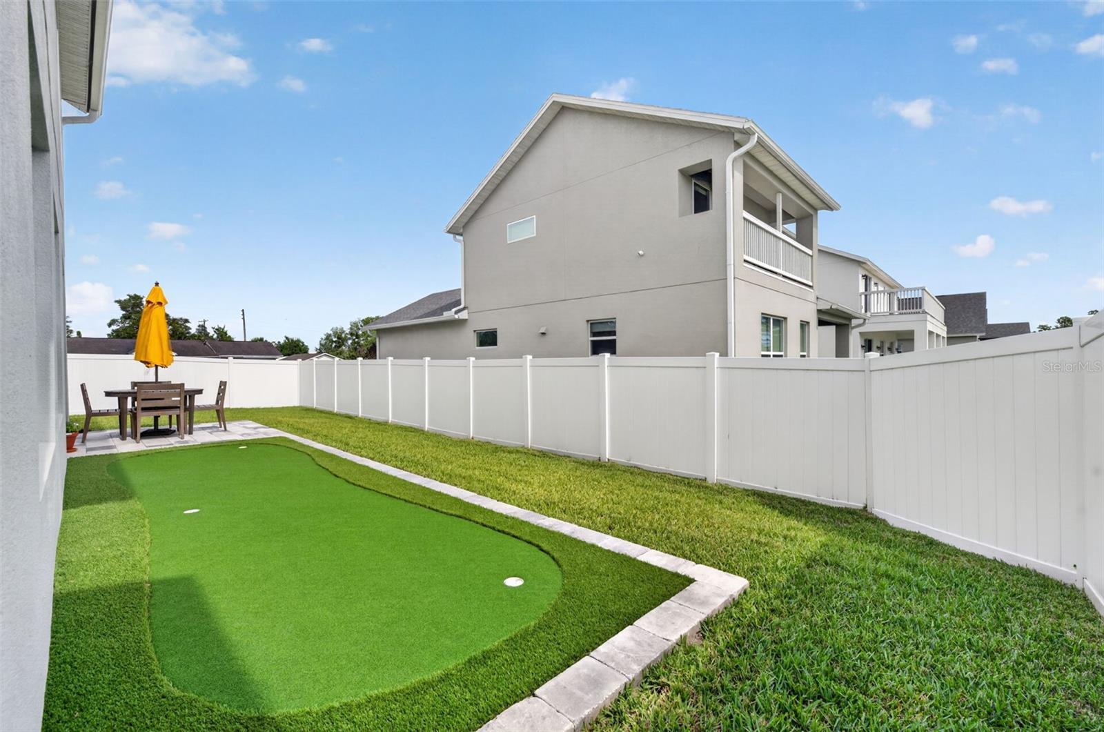 BLUE DIAMOND - Residential