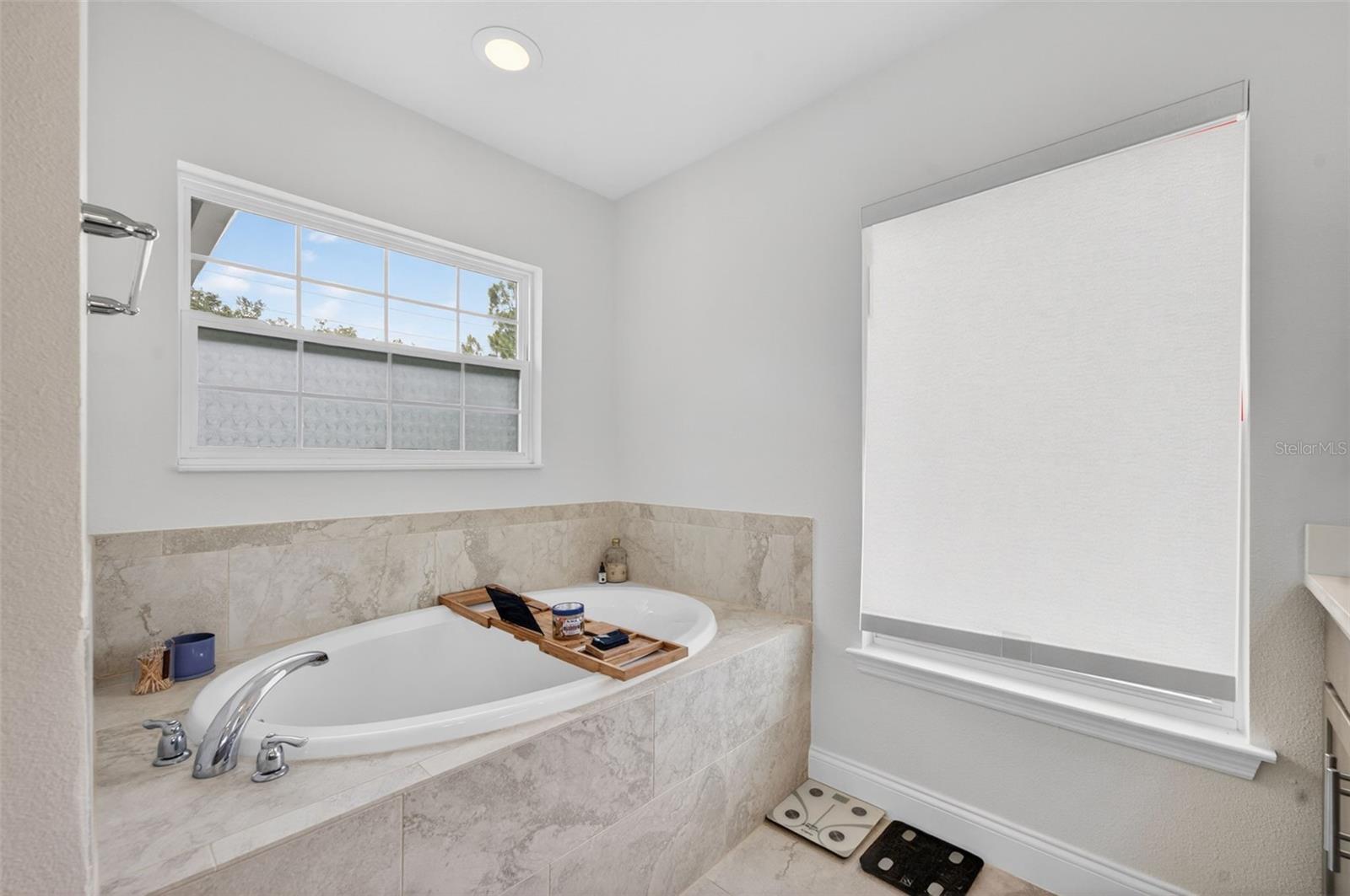 BLUE DIAMOND - Residential