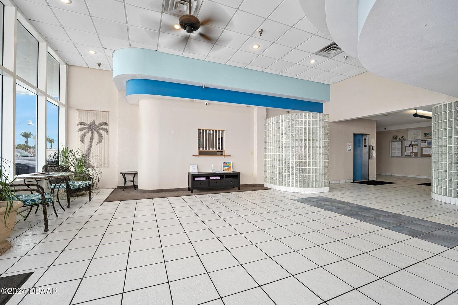 DAYTONA BEACH CLUB UNIT CU01 - Residential