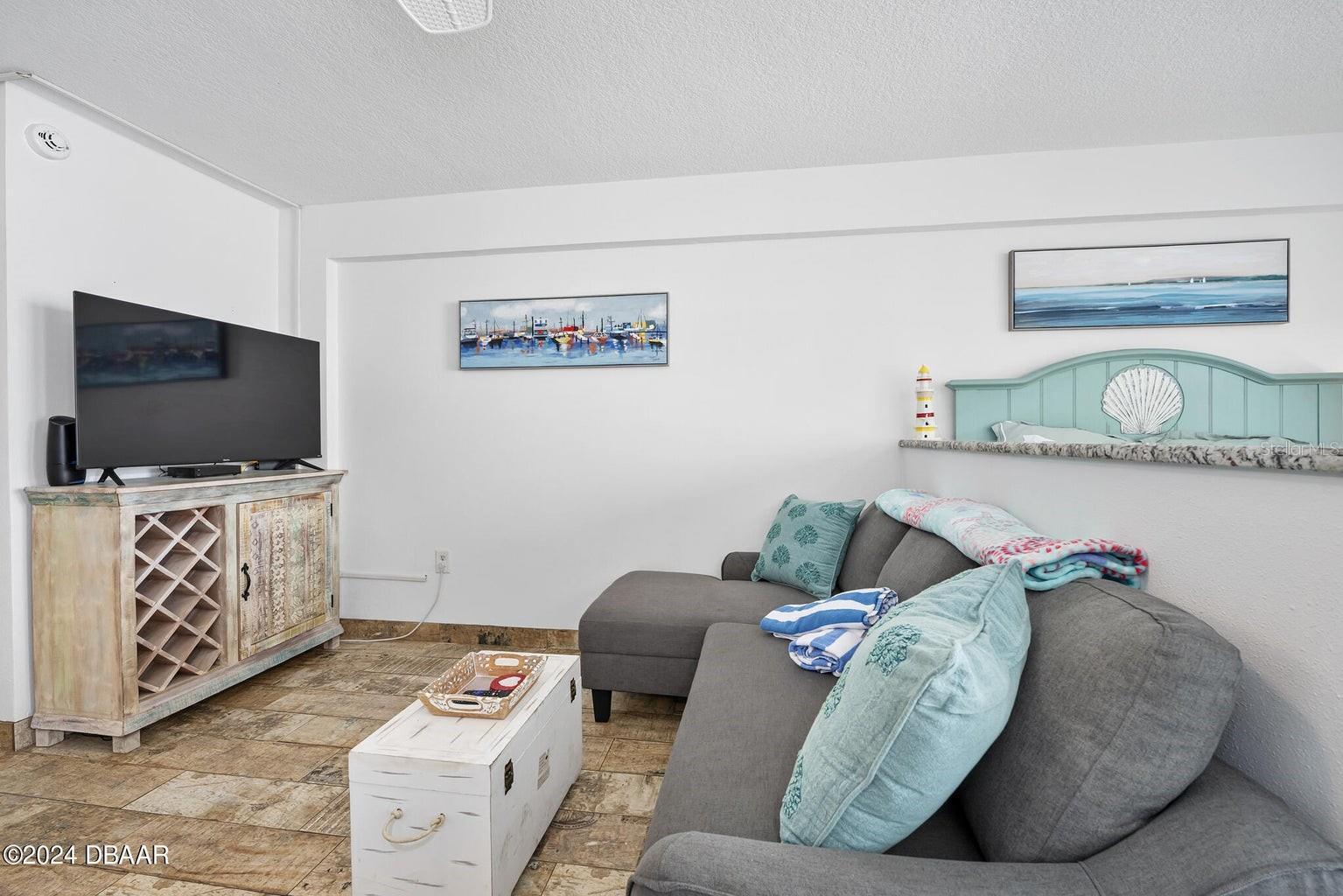 DAYTONA BEACH CLUB UNIT CU01 - Residential