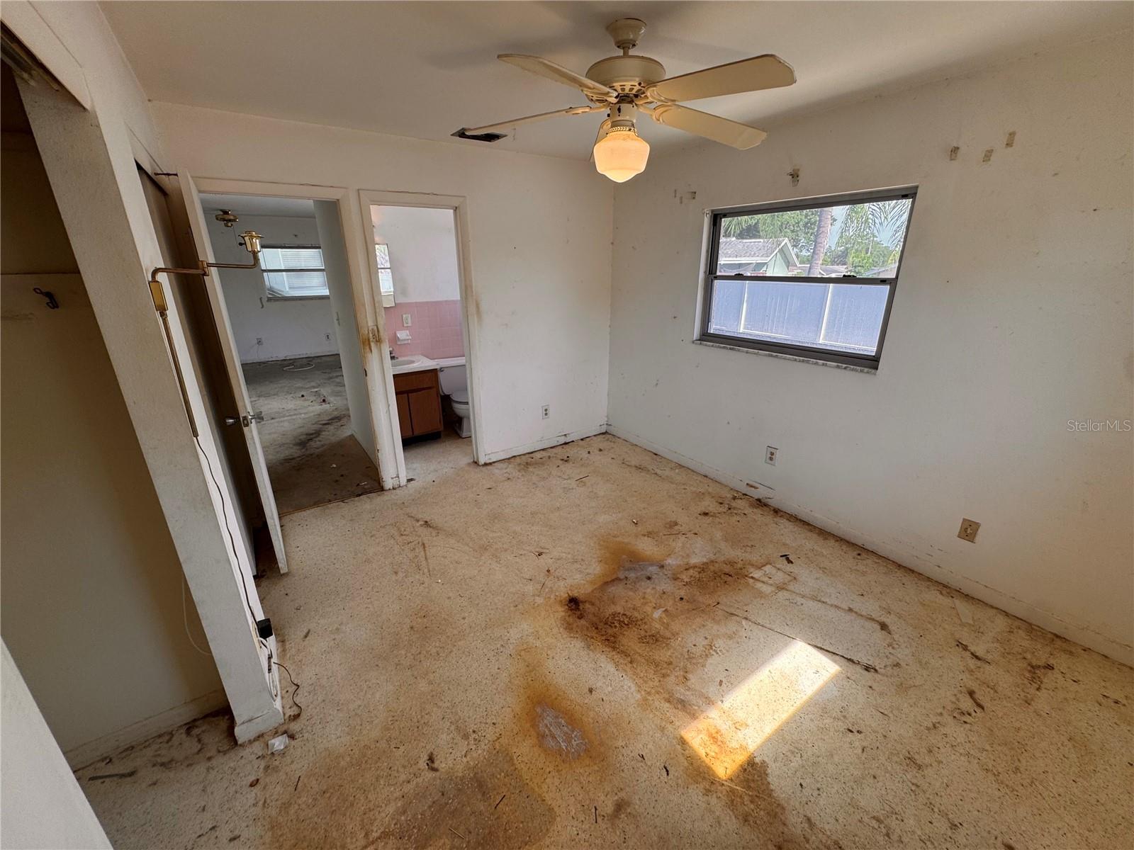 SEMINOLE HILL VILLAS - Residential