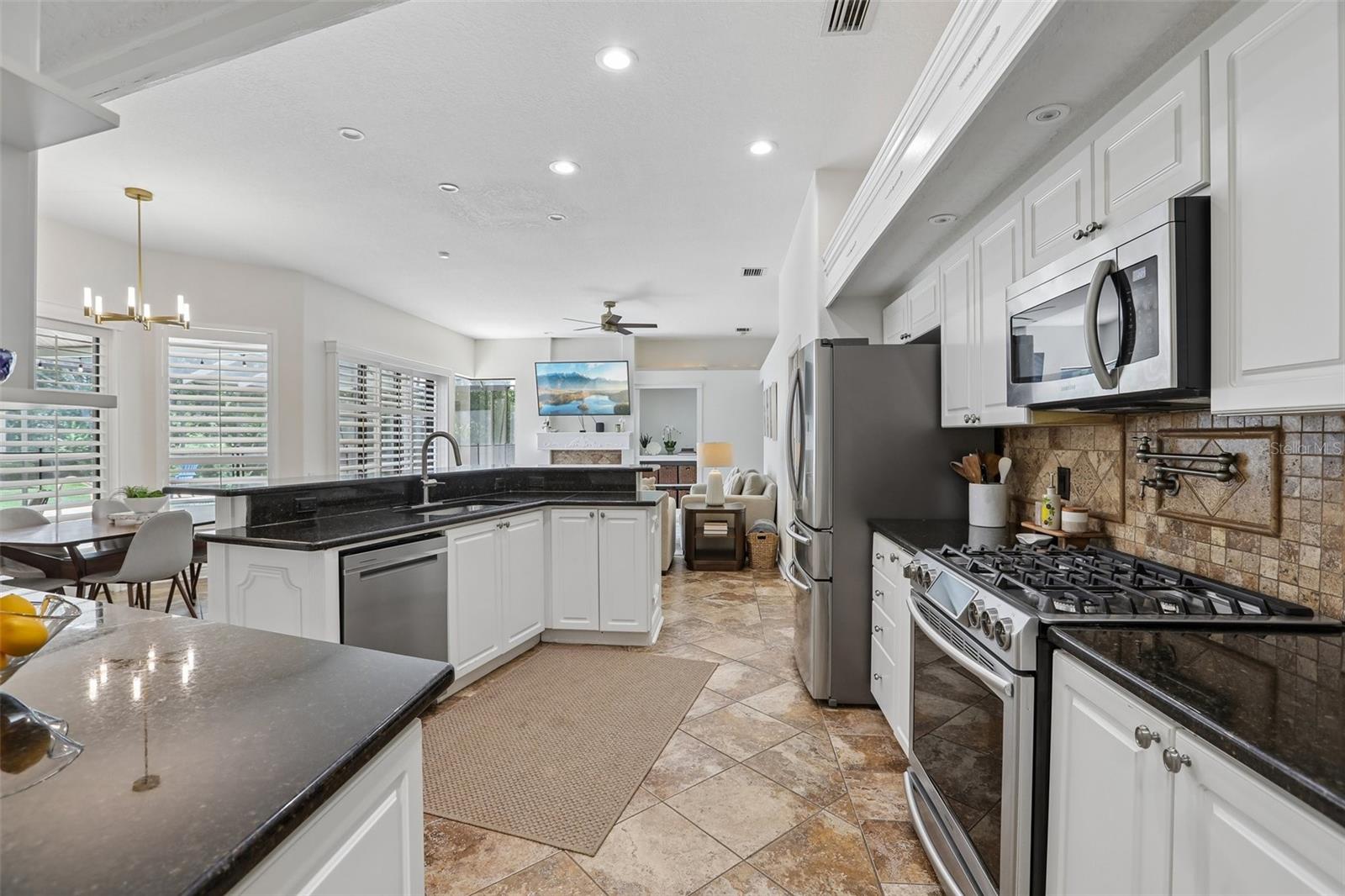 HUNTERS GREEN PRCL 6 - Residential