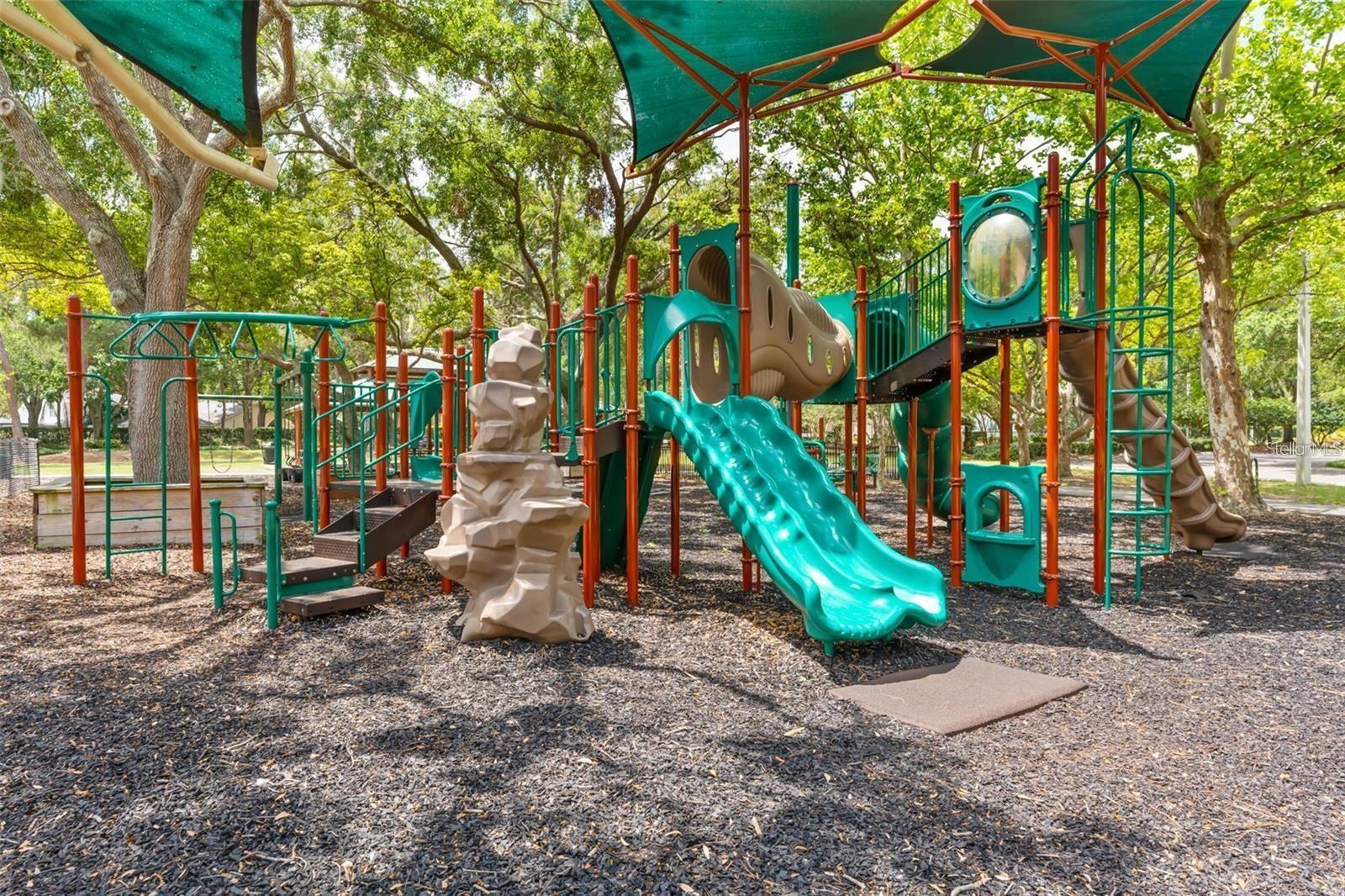 HUNTERS GREEN PRCL 6 - Residential