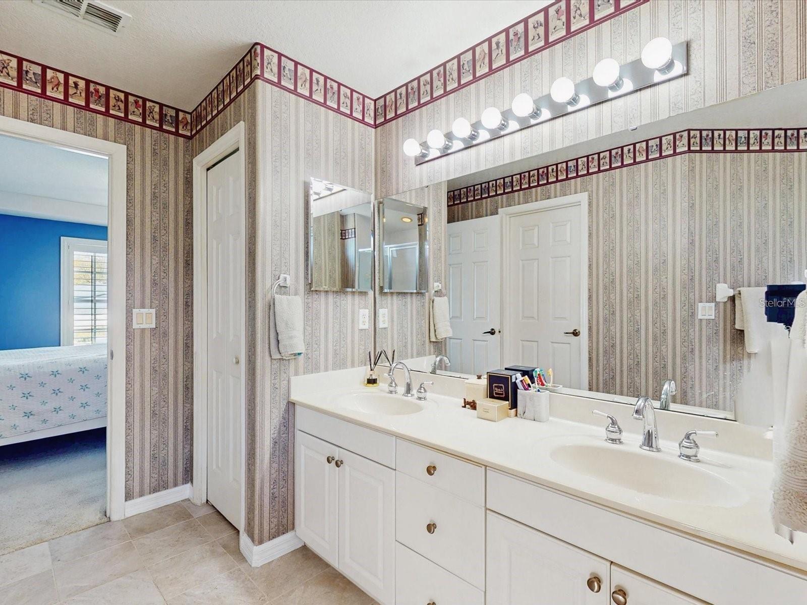 WOODS AT KINGS CREST THE PH 1 - Residential