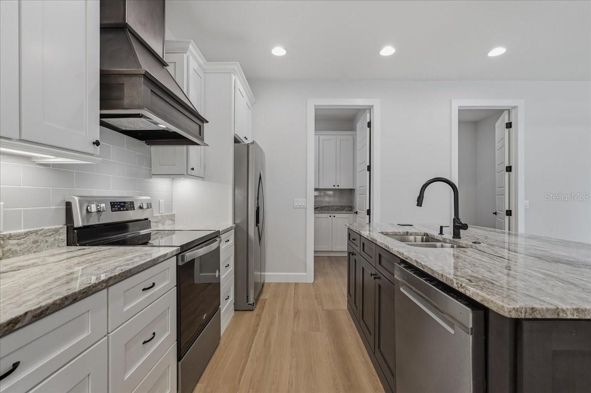 WEDGEWOOD TERRACE - Residential