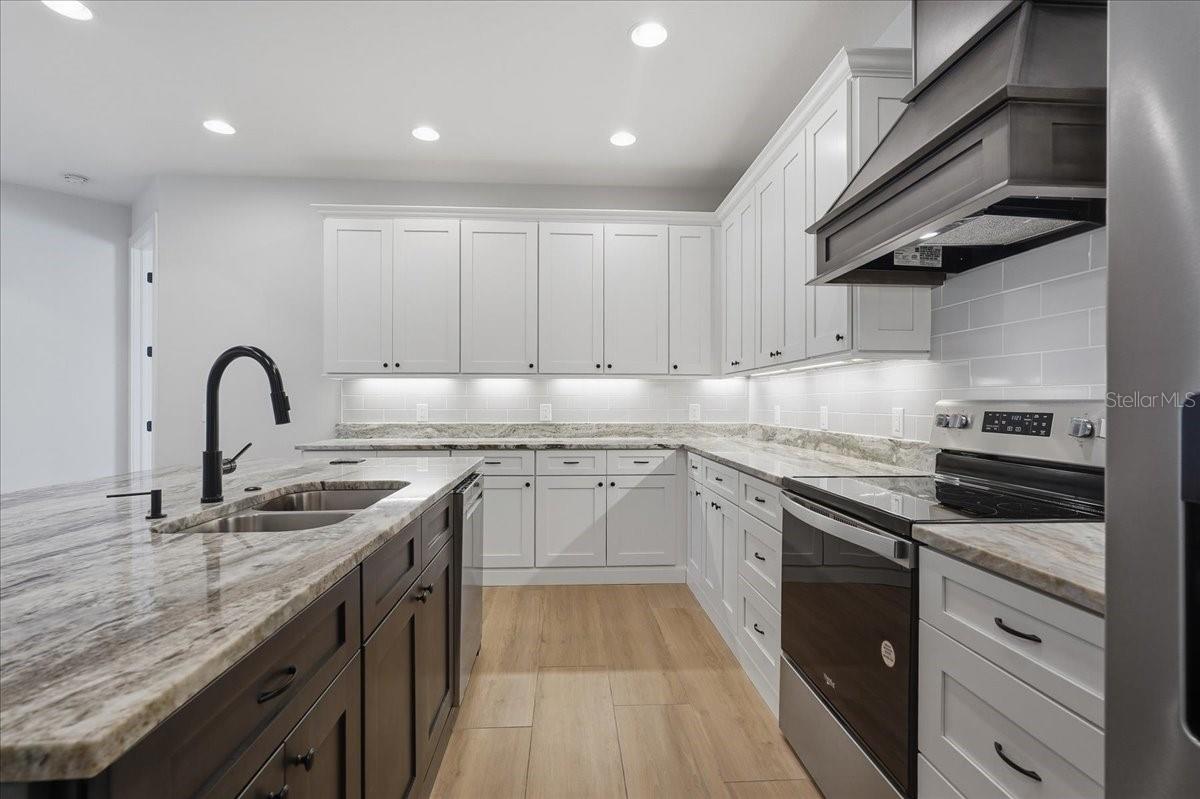 WEDGEWOOD TERRACE - Residential