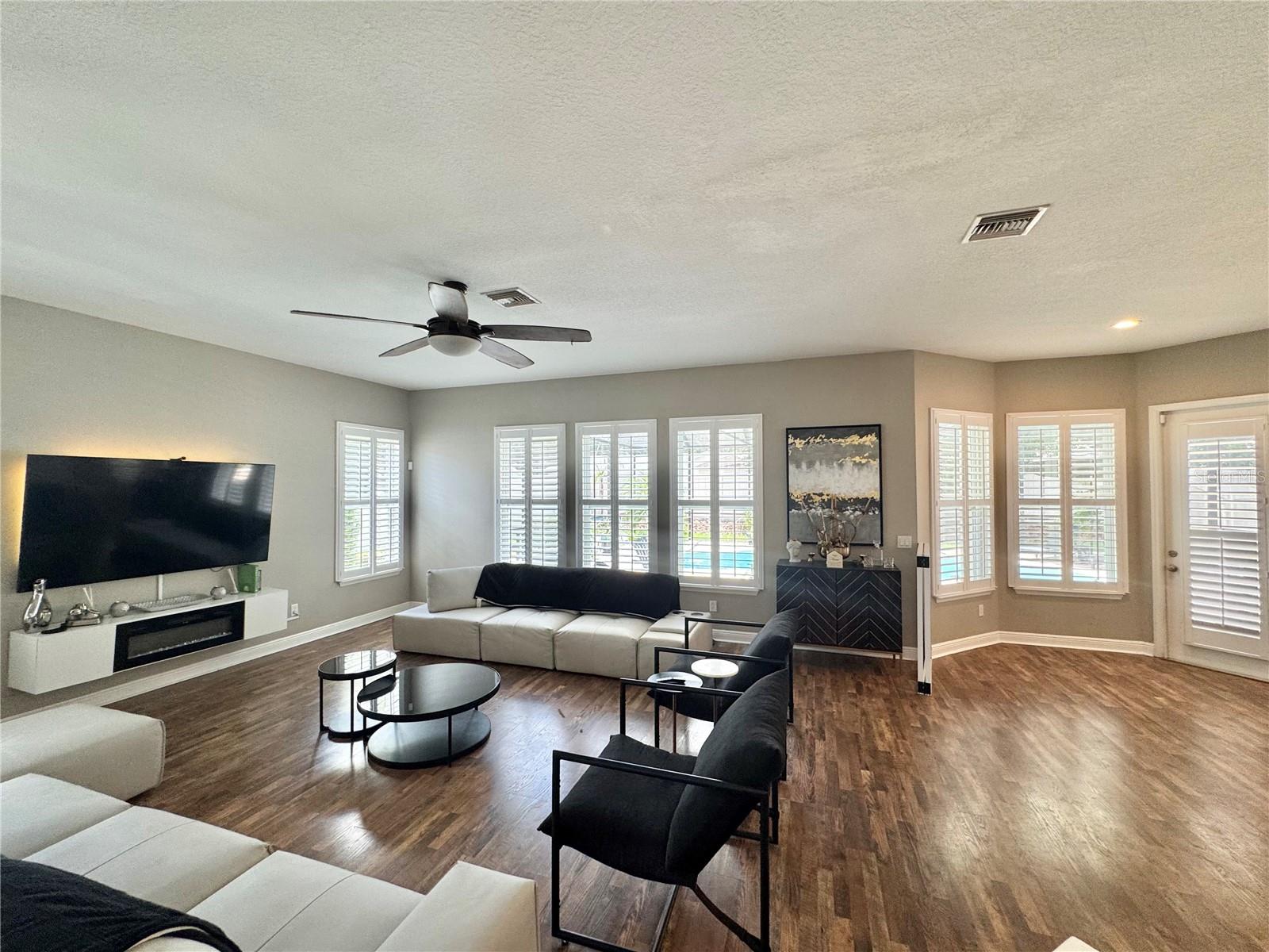 SAGAMORE TRACE - Residential Lease