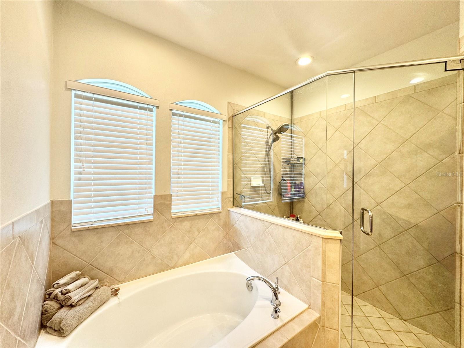 SAGAMORE TRACE - Residential Lease