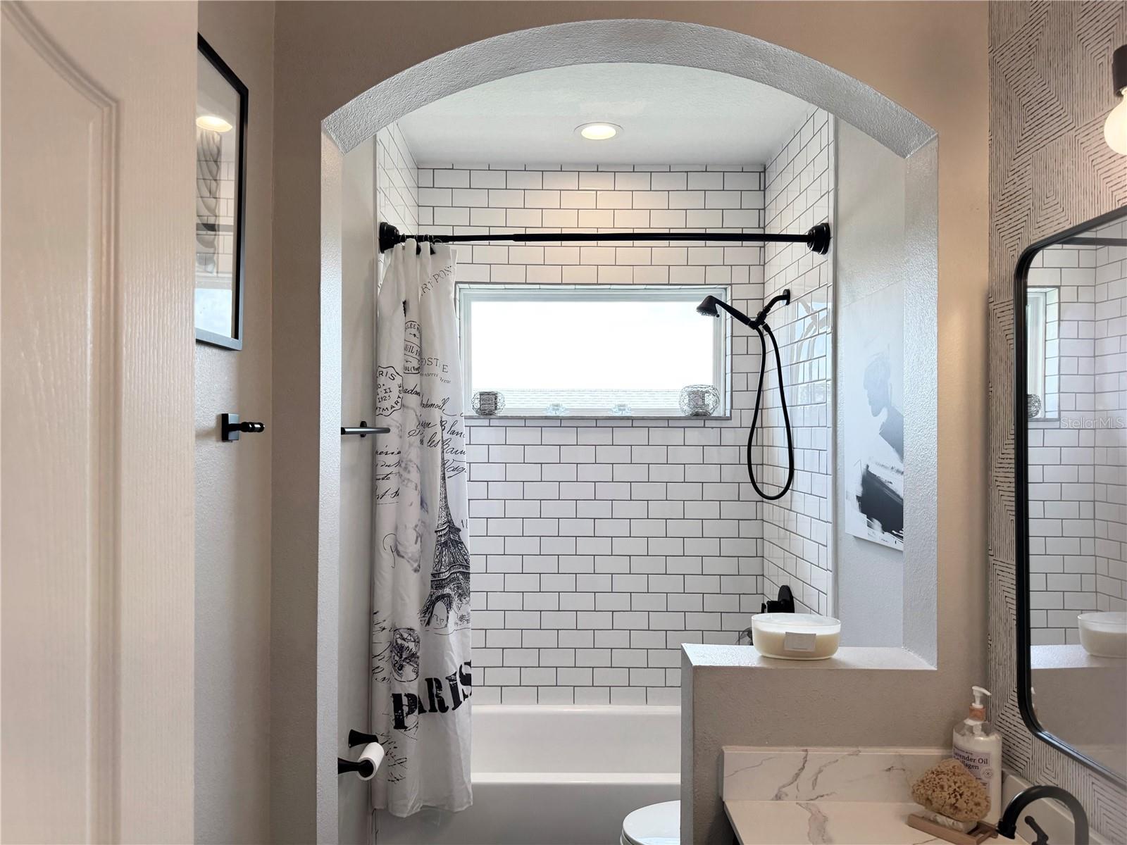 SAGAMORE TRACE - Residential Lease