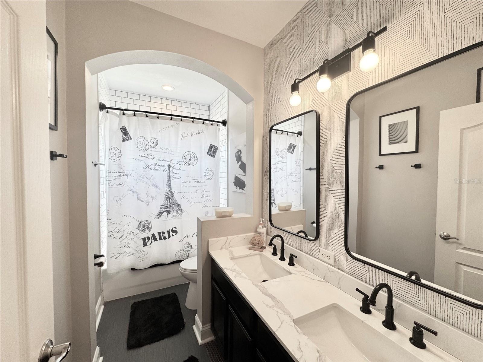 SAGAMORE TRACE - Residential Lease
