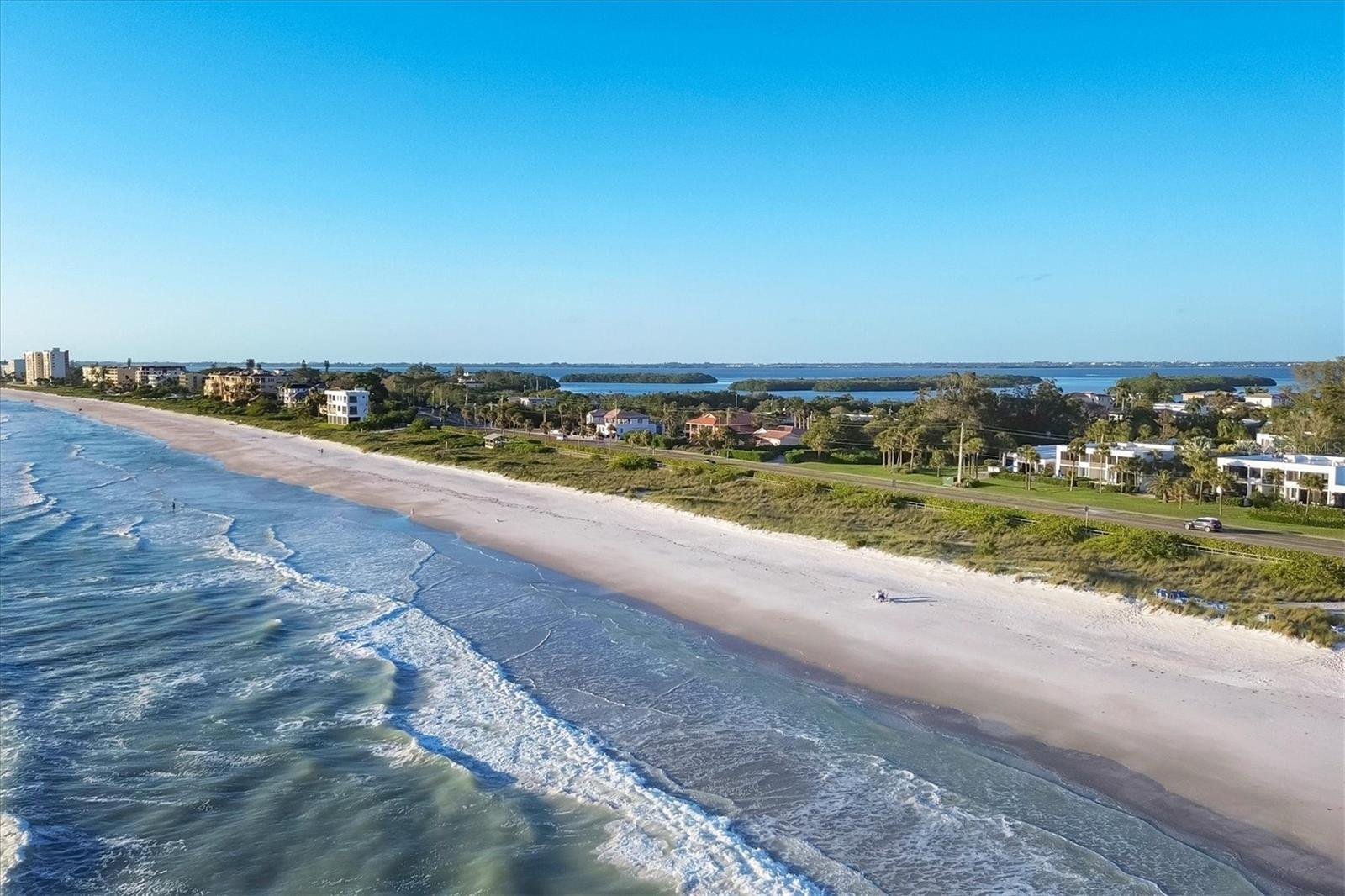 BAYPORT BCH & TEN PH F - Residential