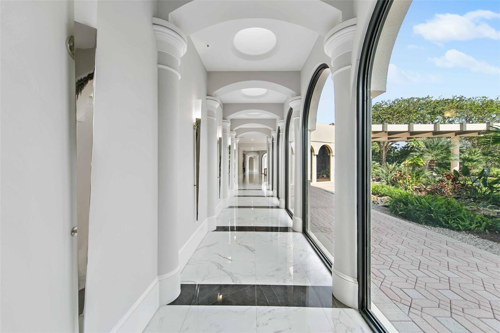 L AMBIANCE AT LONGBOAT KEY CLUB - Residential