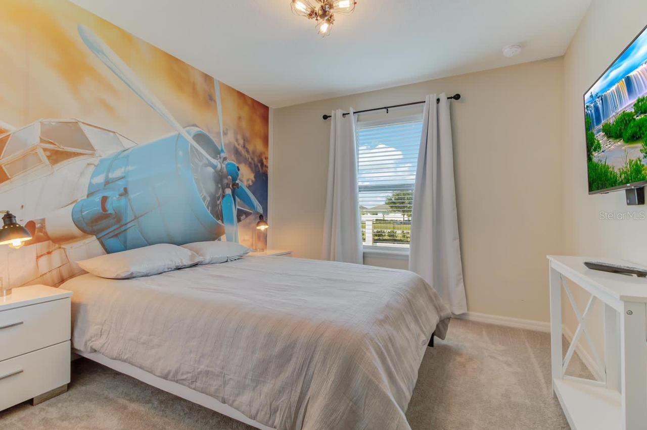 WINDSOR AT WESTSIDE PH 3 PB 27 PGS 158-162 LOT 101 - Residential