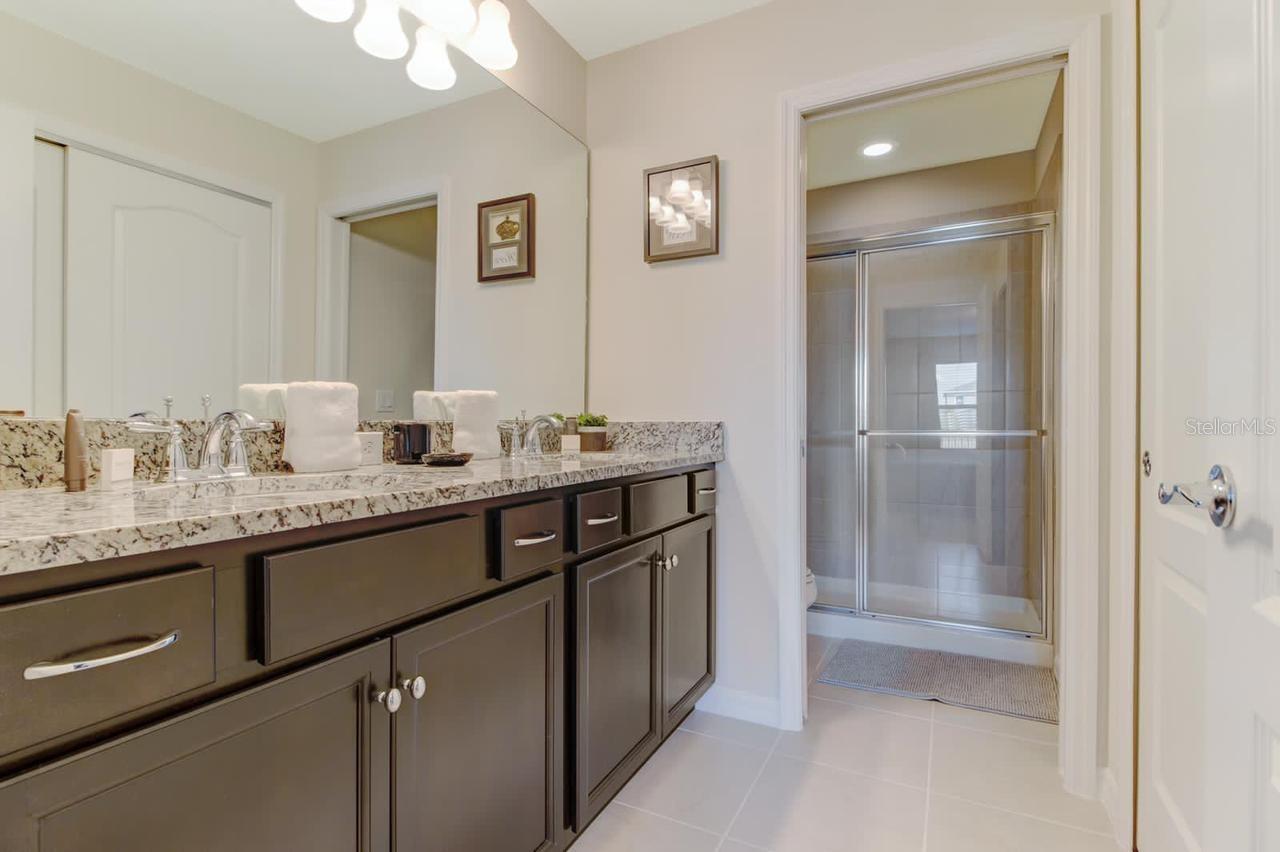 WINDSOR AT WESTSIDE PH 3 PB 27 PGS 158-162 LOT 101 - Residential