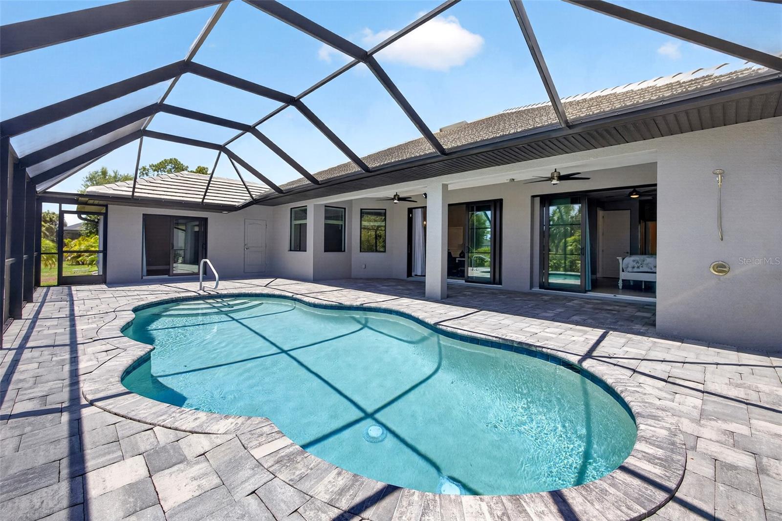 ROTONDA WEST PINE VALLEY - Residential