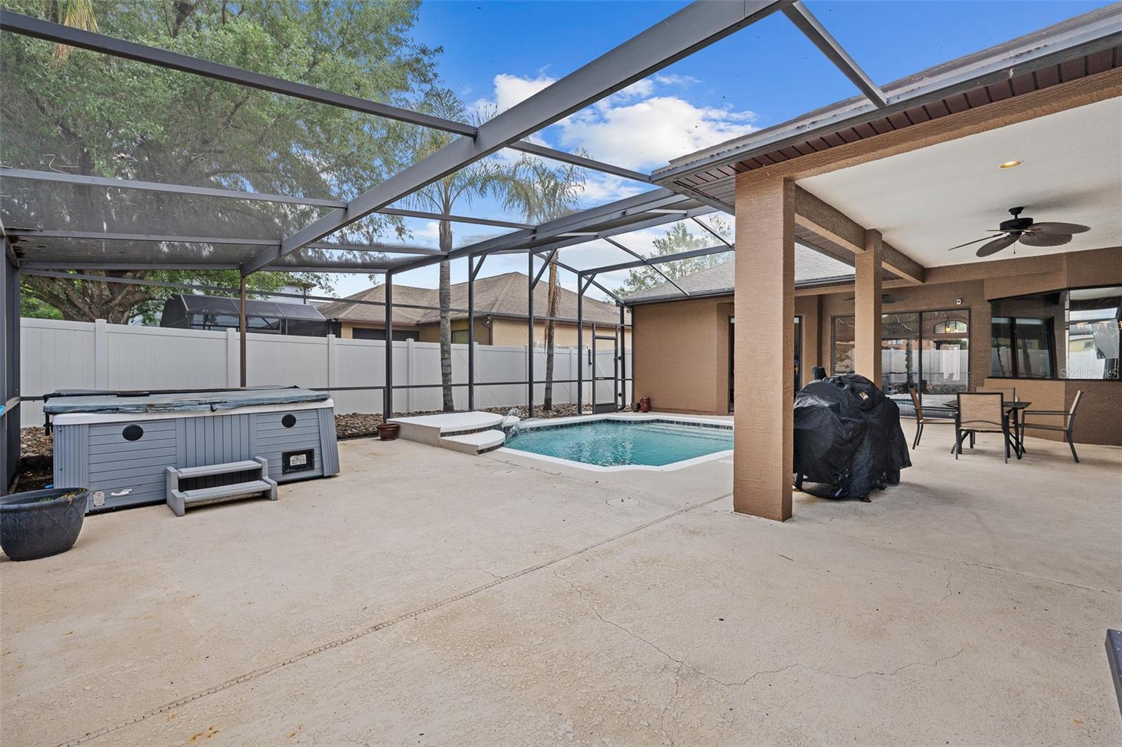 OAKHURST GOLF ESTATES - Residential
