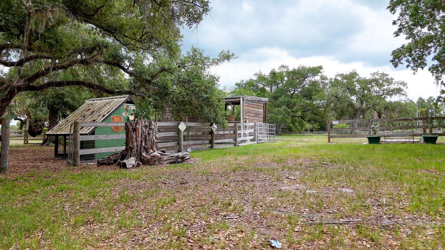 OAK RDG FARMS - Land