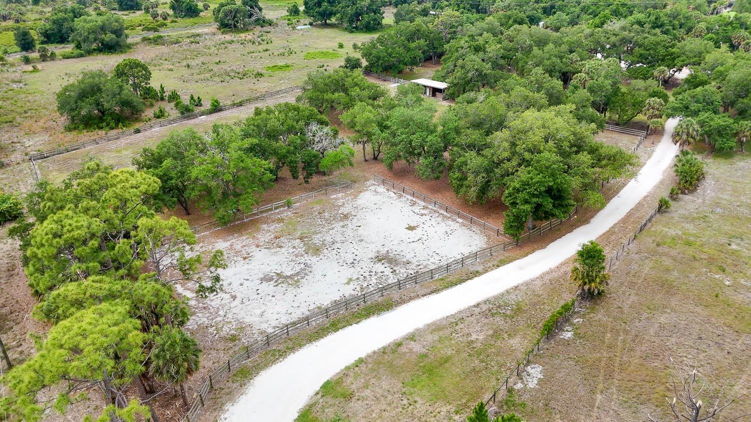 OAK RDG FARMS - Land