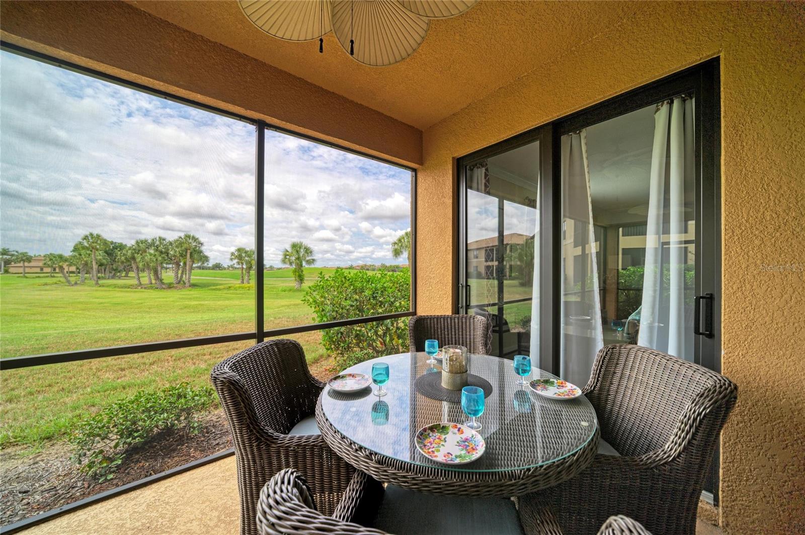 RIVER STRAND - Residential