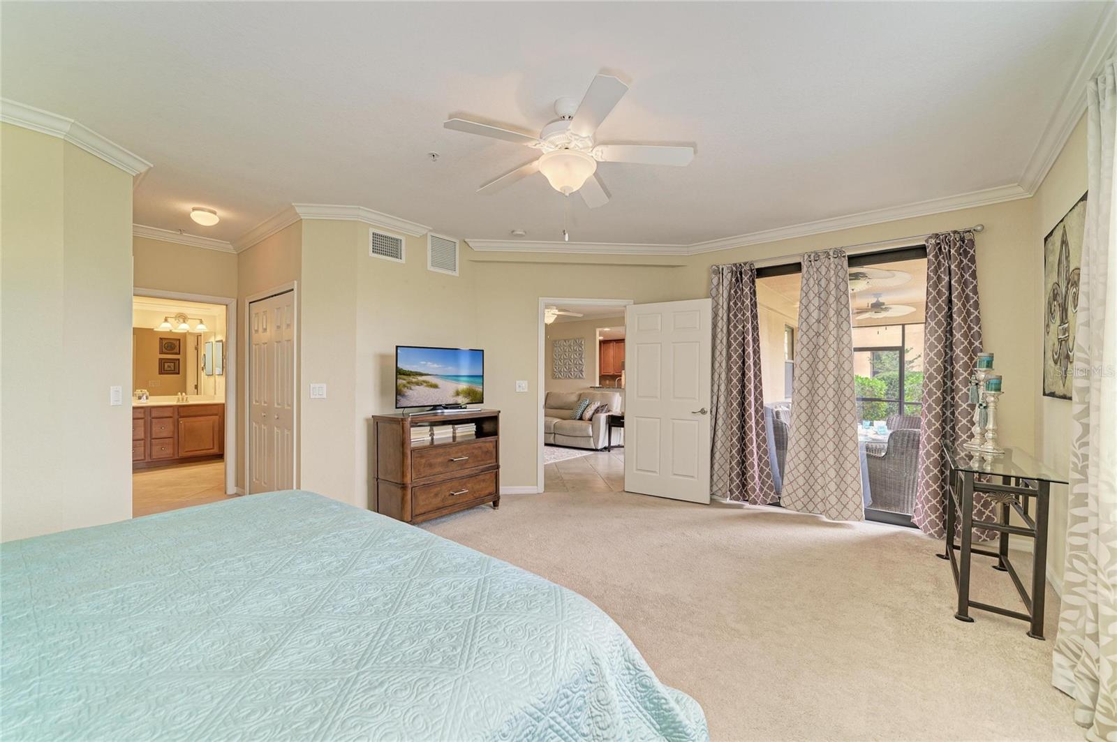RIVER STRAND - Residential