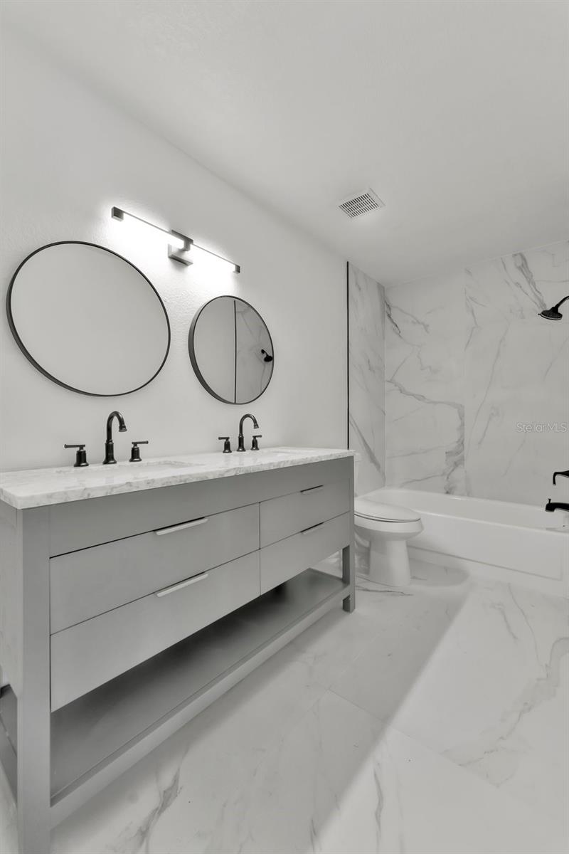 PINE RUSH VILLAS CON - Residential