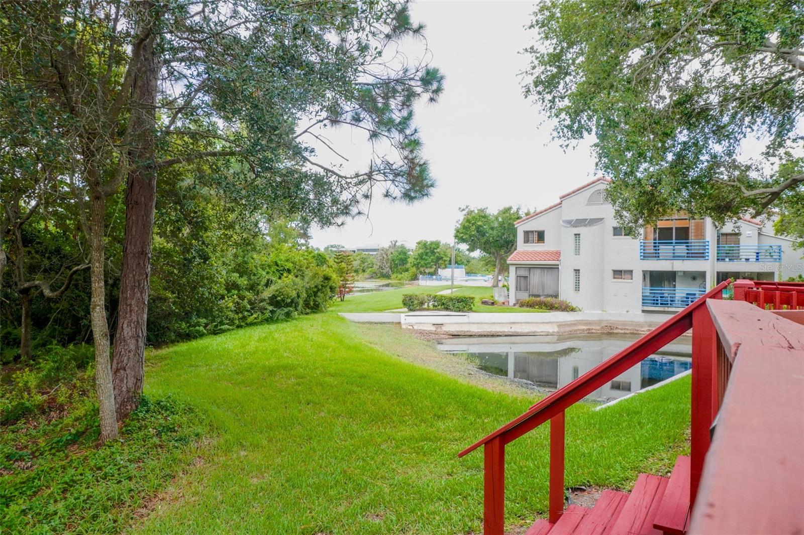 VILLAS LAKE DESTINY - Residential