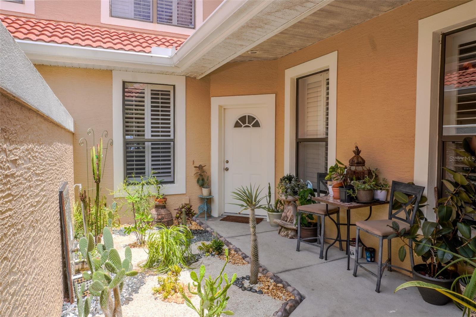 VILLAS LAKE DESTINY - Residential