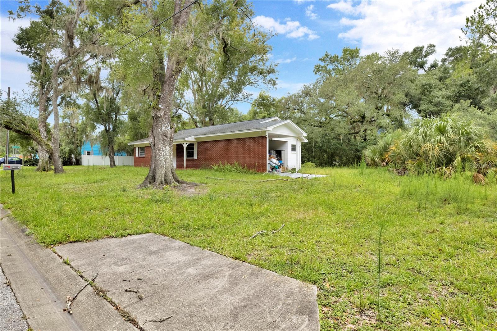 PRIMROSE GARDENS - Residential