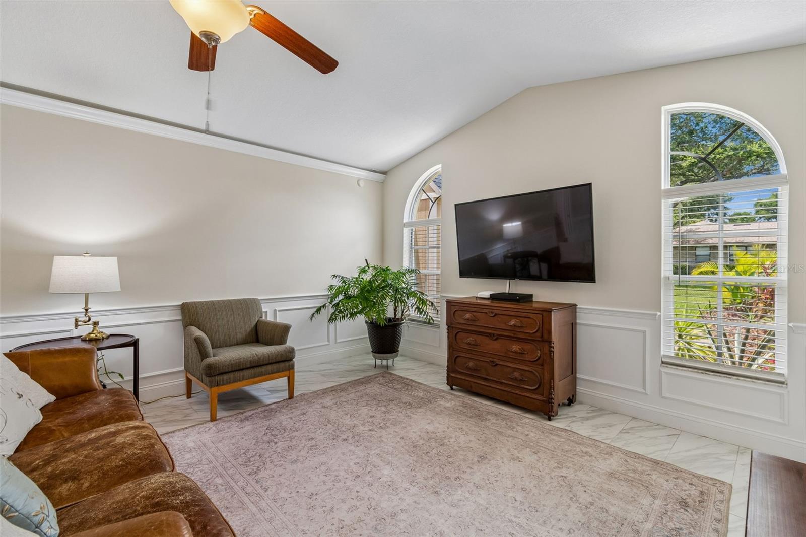 SUMMIT VIEW - Residential