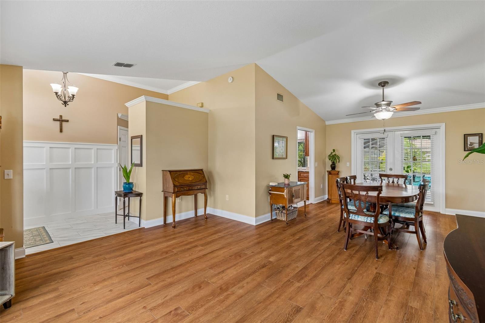 SUMMIT VIEW - Residential
