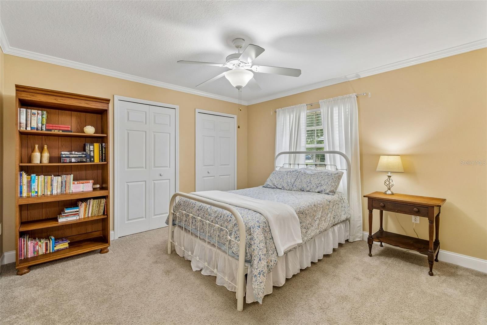 SUMMIT VIEW - Residential
