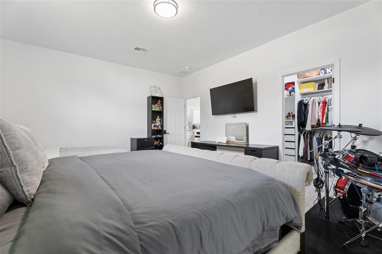 TRAFALGAR VLG PH 3 - Residential