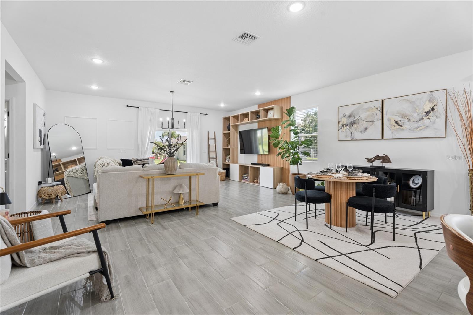 TRAFALGAR VLG PH 3 - Residential