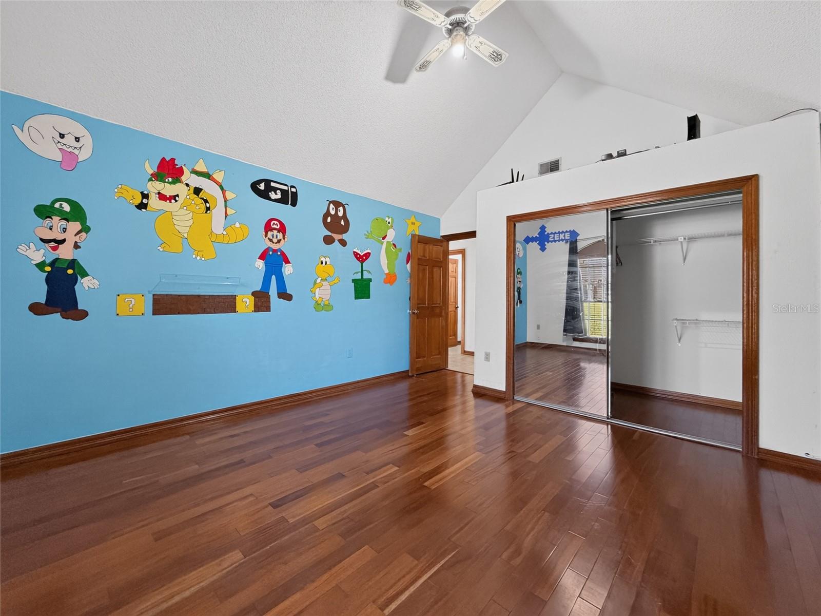 BAY VISTA ESTATES - Residential