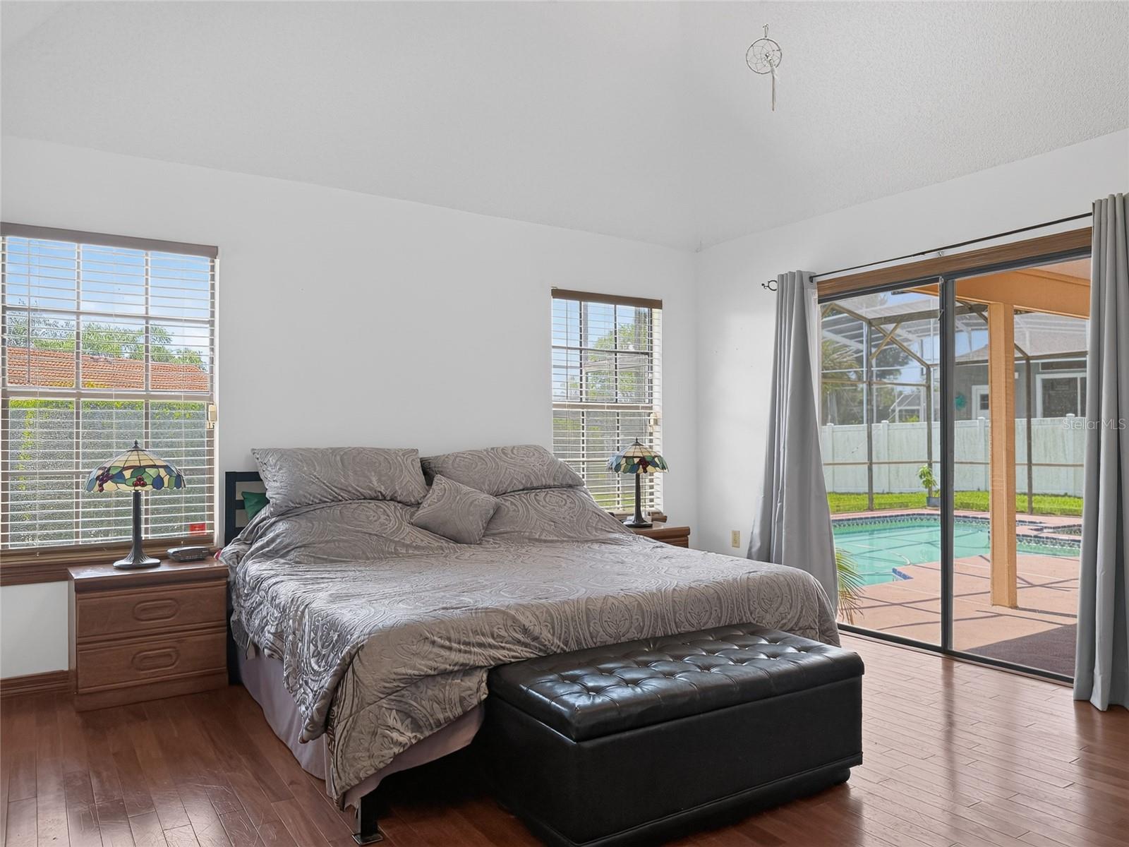 BAY VISTA ESTATES - Residential