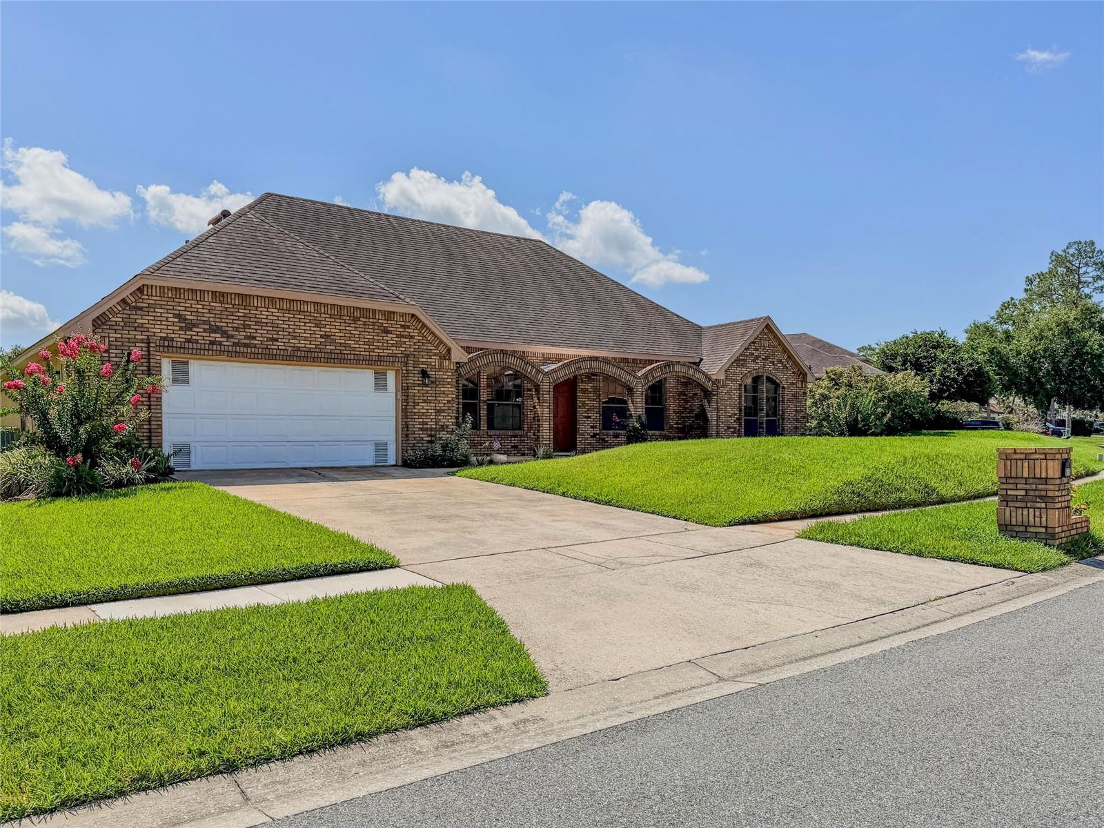 BAY VISTA ESTATES - Residential