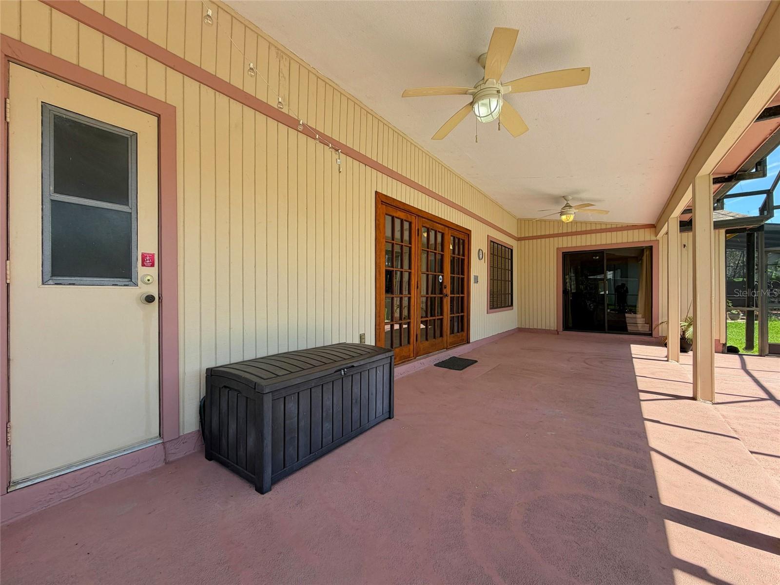 BAY VISTA ESTATES - Residential