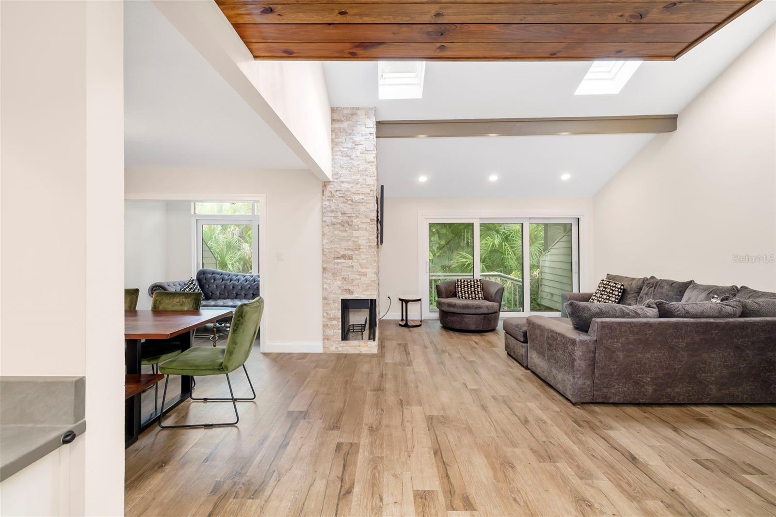 ARBOREAL PH 1 - Residential