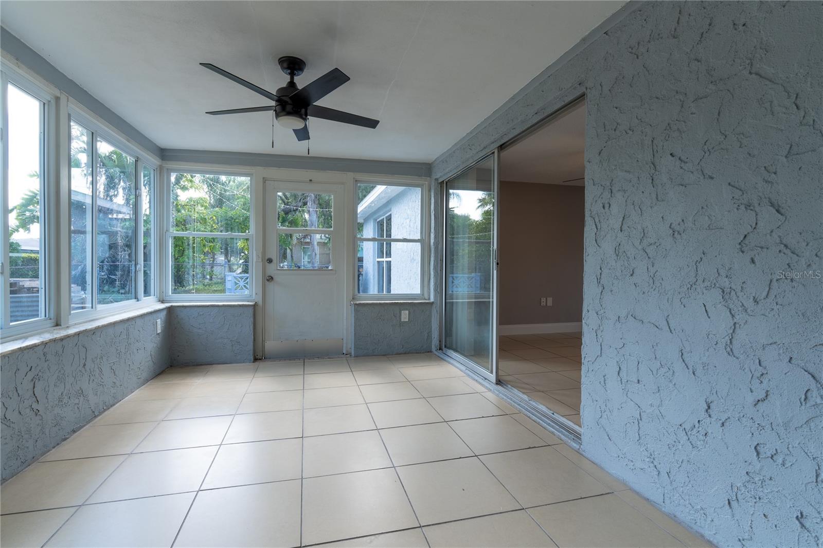 REGENCY PARK - Residential