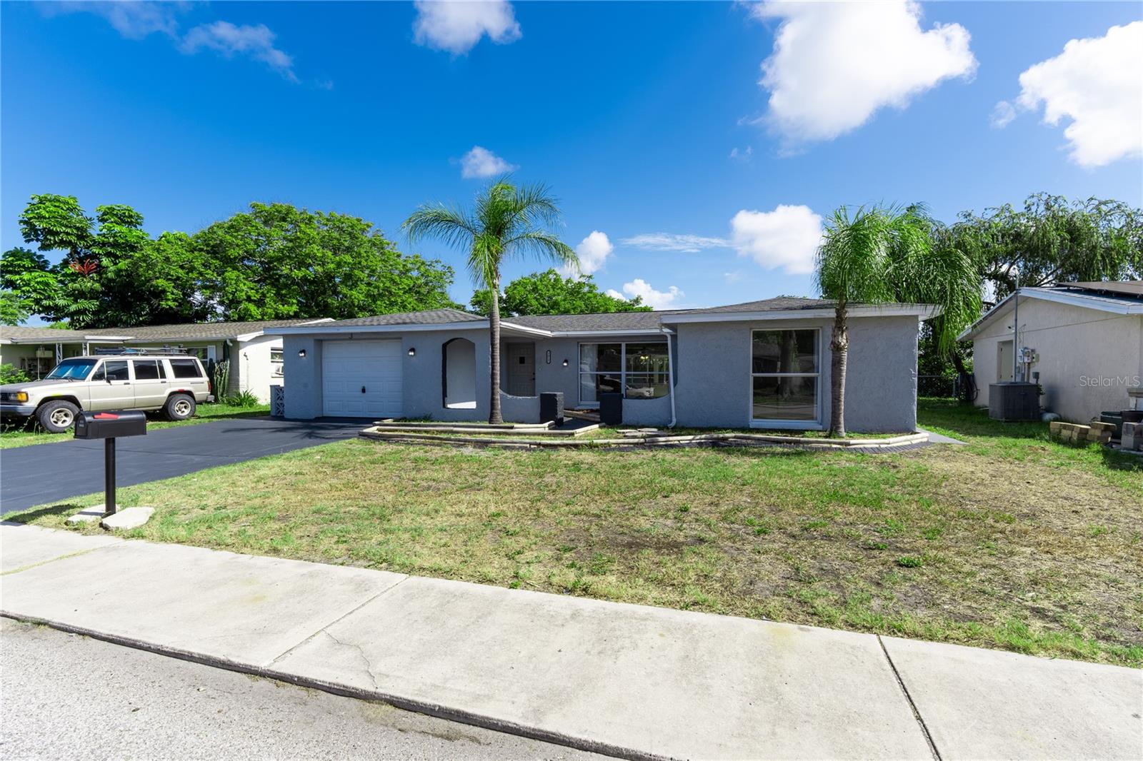 REGENCY PARK - Residential