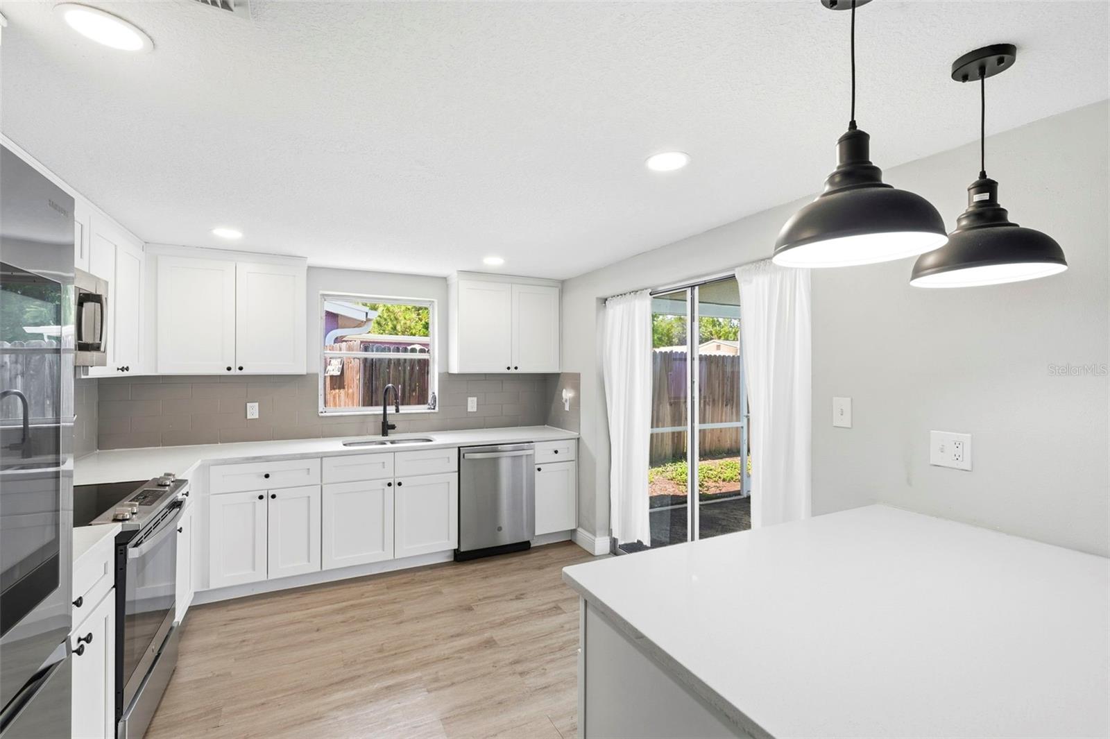 REGENCY PARK - Residential