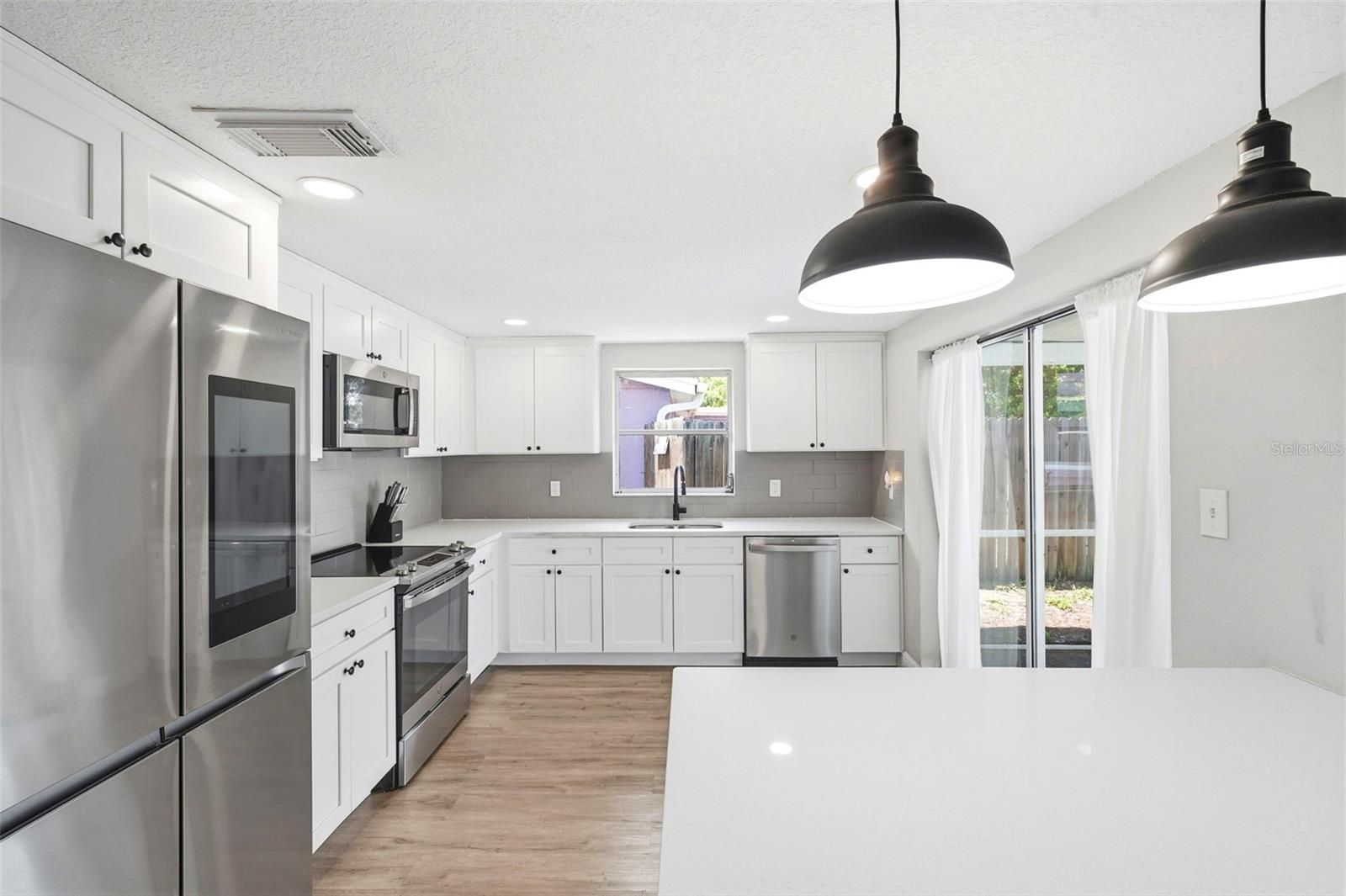 REGENCY PARK - Residential