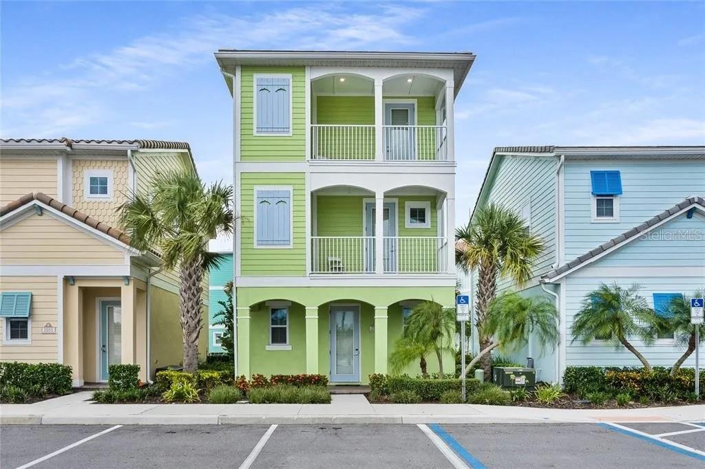 Use it or Rent it, your choice. It's Margaritaville where you can find your Lost Shaker of Salt in this truly rare opportunity to own the a furnished 4 bedroom 4 bath model (sleeps 10)! Super close to three Fins Up lagoon-style pools and 14-acre H2O Live! water park (separate ticket needed). Plenty of restaurants to find your Cheeseburger in Paradise, bars with refreshing Boat Drinks, live music, gym, full-service St. Somewhere Spa, dog park, Parakeet's Kid’s Club, playground, volleyball courts and plenty of retail shops and movie theater in adjacent Sunset Walk. Keep as your secondary/vacation or investment property. Sleep up to 10 in this lush, tropical paradise where even the Son of the Son of a Sailor would want an invitation. And this price won’t Blow out your Flip Flop! Turn-key Ethan Allen furniture package includes everything from couches to bedrooms and Tv’s to the Frozen Concoction Machine. Complimentary shuttles to Disney and Universal. It's 5 O' Clock Here so I've gotta run!