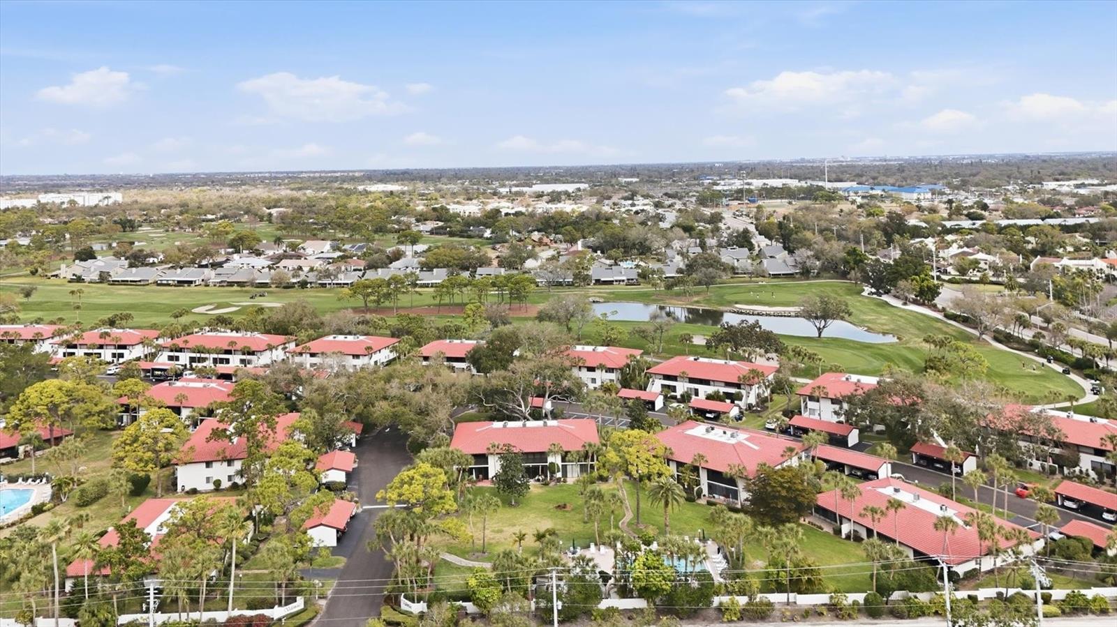VALENCIA GARDEN - Residential