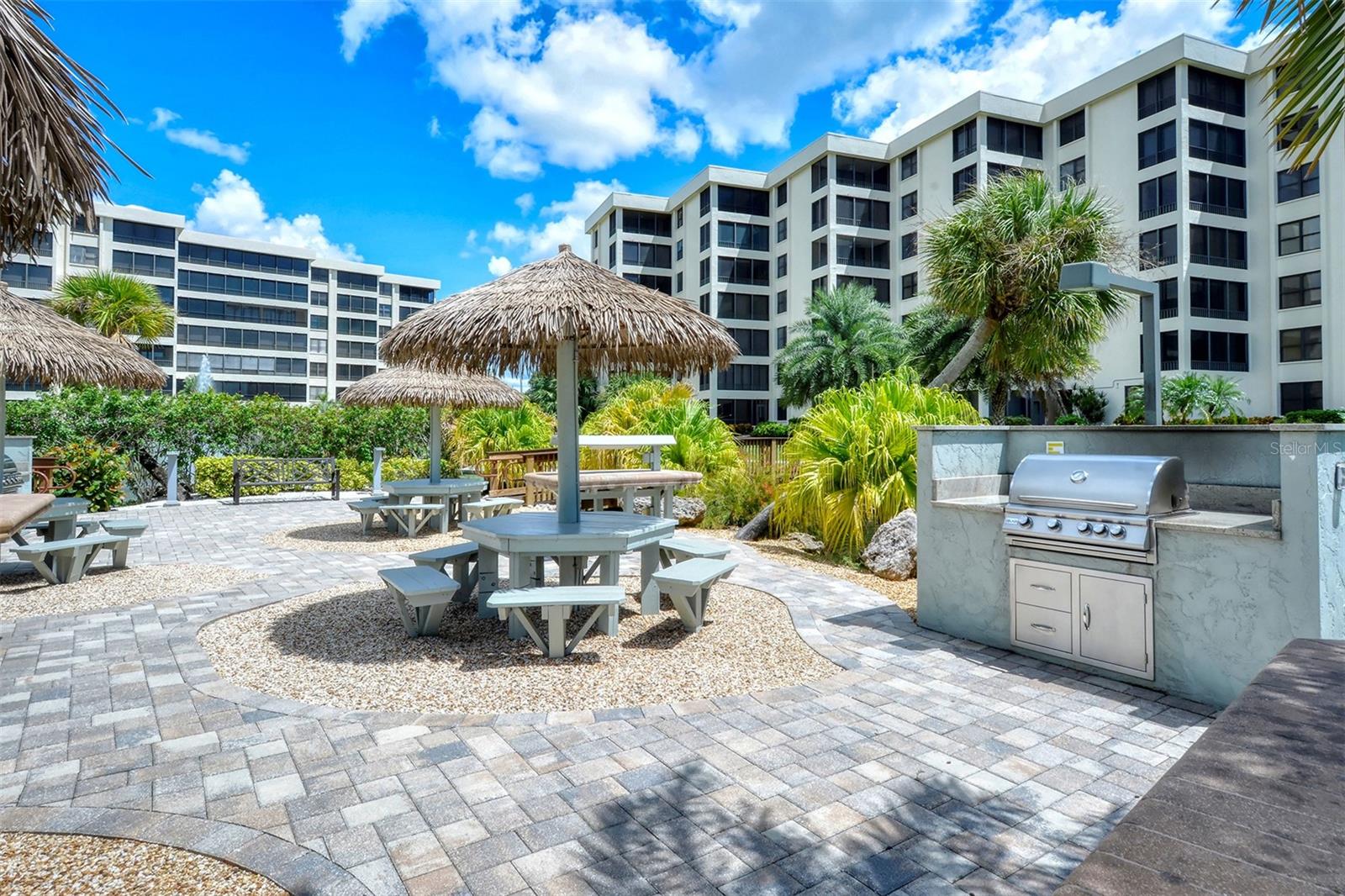 GULF & BAY CLUB - Residential
