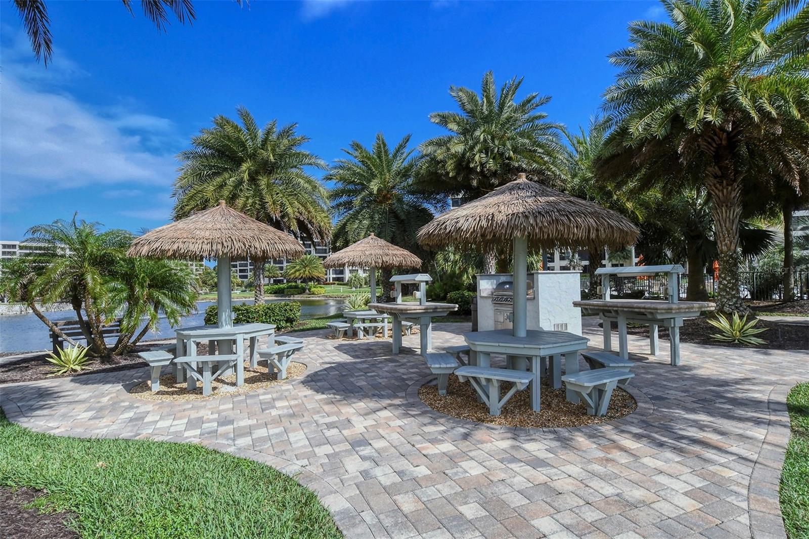 GULF & BAY CLUB - Residential