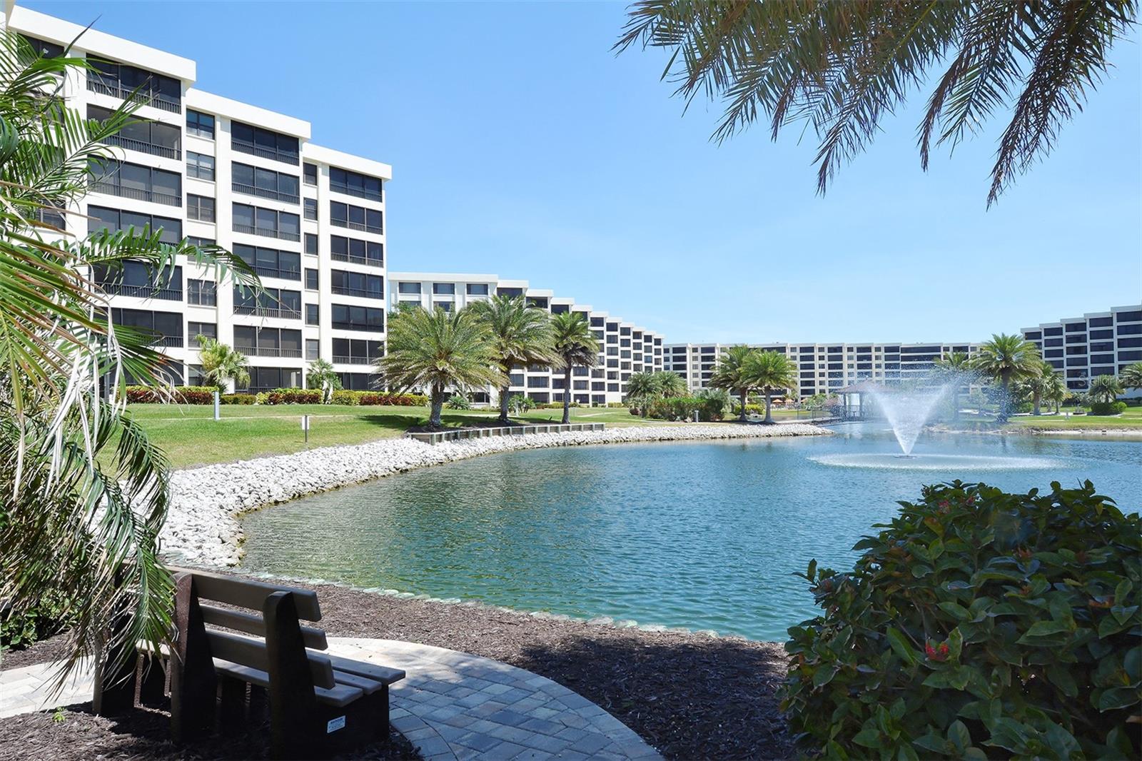 GULF & BAY CLUB - Residential