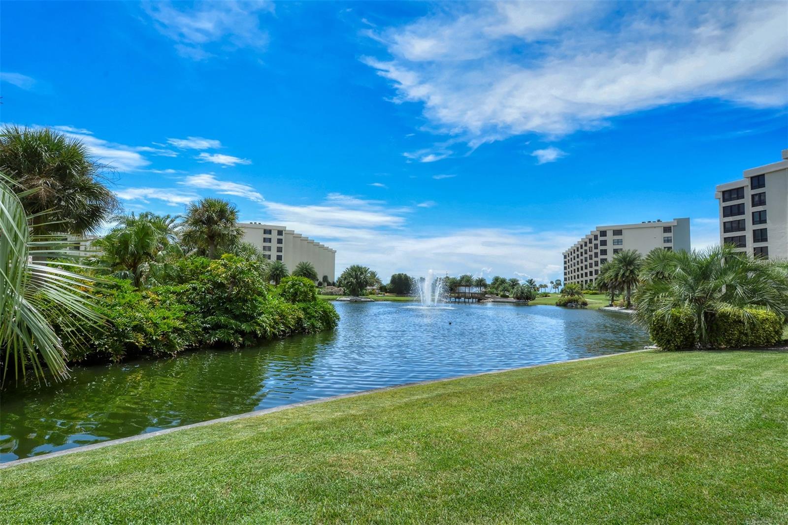 GULF & BAY CLUB - Residential
