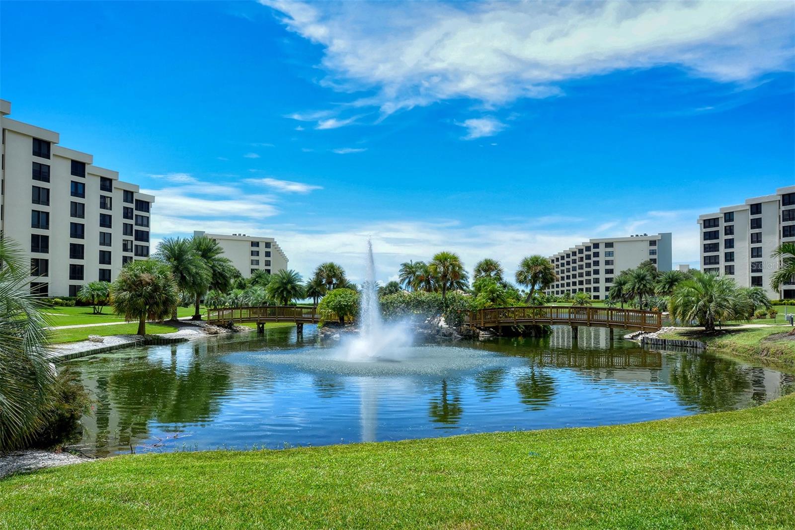GULF & BAY CLUB - Residential